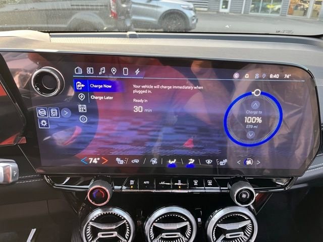 2024 Chevrolet Blazer EV LT - Photo 35