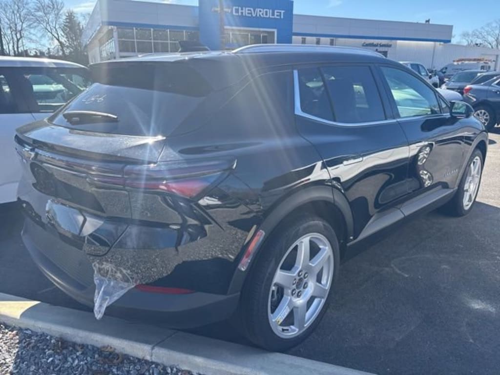 New 2026 Chevrolet Equinox EV LT SUV
