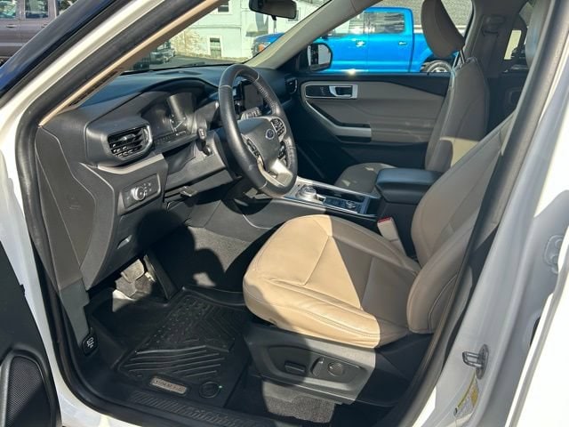 2021 Ford Explorer XLT - Photo 17
