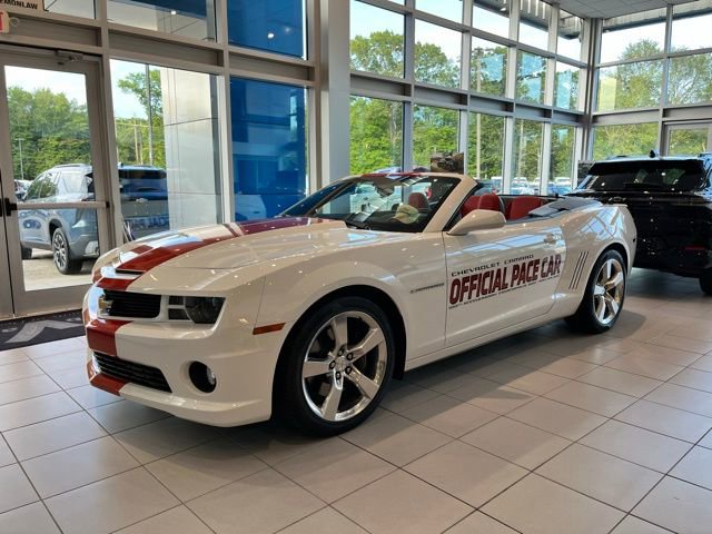 2011 Chevrolet Camaro 2SS photo 2