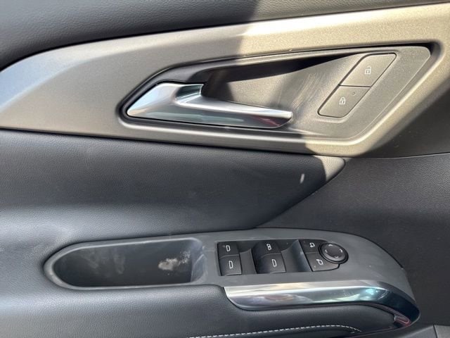 2026 Chevrolet Traverse LT - Photo 16