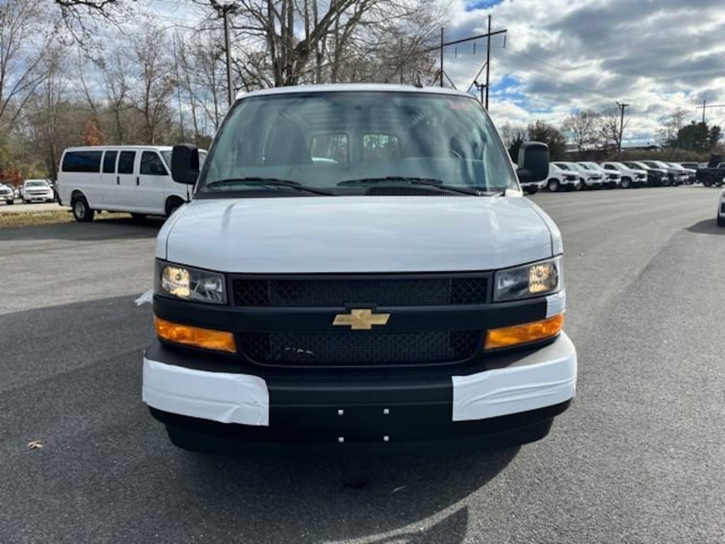 New 2025 Chevrolet Express Cargo 3500 WT Van