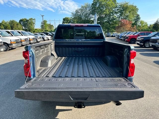 2026 Chevrolet Silverado 3500 HD LT - Photo 8