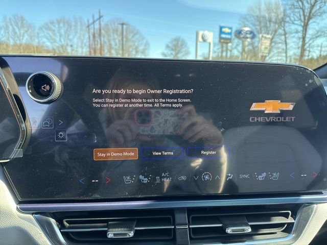 2026 Chevrolet Equinox EV 2LT - Photo 18