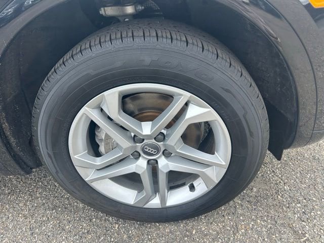 Used 2018 Audi Q5 Premium with VIN WA1ANAFY0J2123872 for sale in Stonington, CT