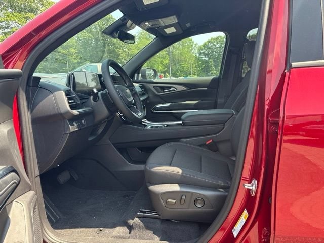 2026 Chevrolet Traverse LT - Photo 18