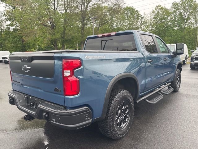 2024 Chevrolet Silverado 1500 ZR2 photo 4