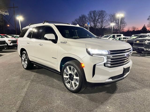 2022 Chevrolet Tahoe High Country photo 3