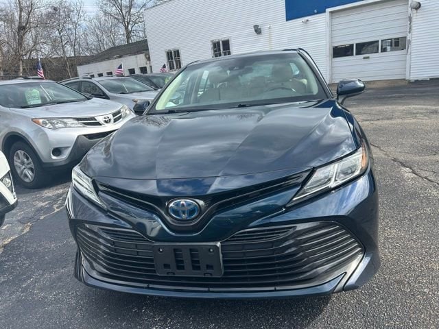 Used 2018 Toyota Camry LE with VIN 4T1B31HK4JU502804 for sale in Mystic, CT