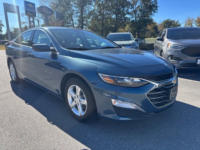 Used 2024 Chevrolet Malibu 1LT Sedan