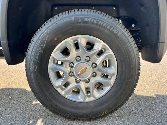 2026 Chevrolet Silverado 3500 HD LT - Photo 16