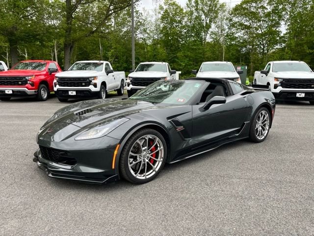 Used 2018 Chevrolet Corvette 3LT with VIN 1G1Y12D70J5105573 for sale in Mystic, CT