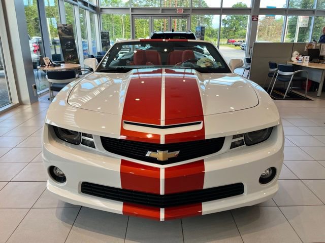 2011 Chevrolet Camaro 2SS photo 3