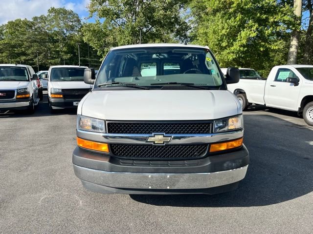 2022 Chevrolet Express 2500 Work Cargo Van photo 3