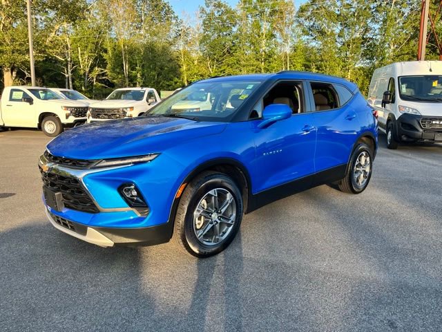 2024 Chevrolet Blazer 2LT photo 2