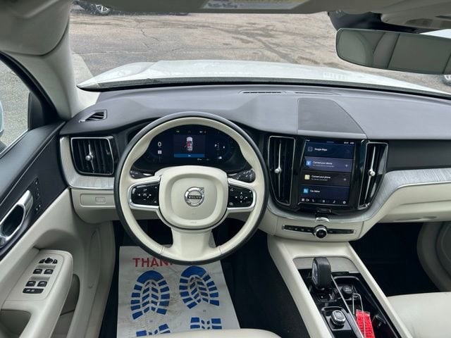 2023 Volvo XC60 Plus - Photo 19