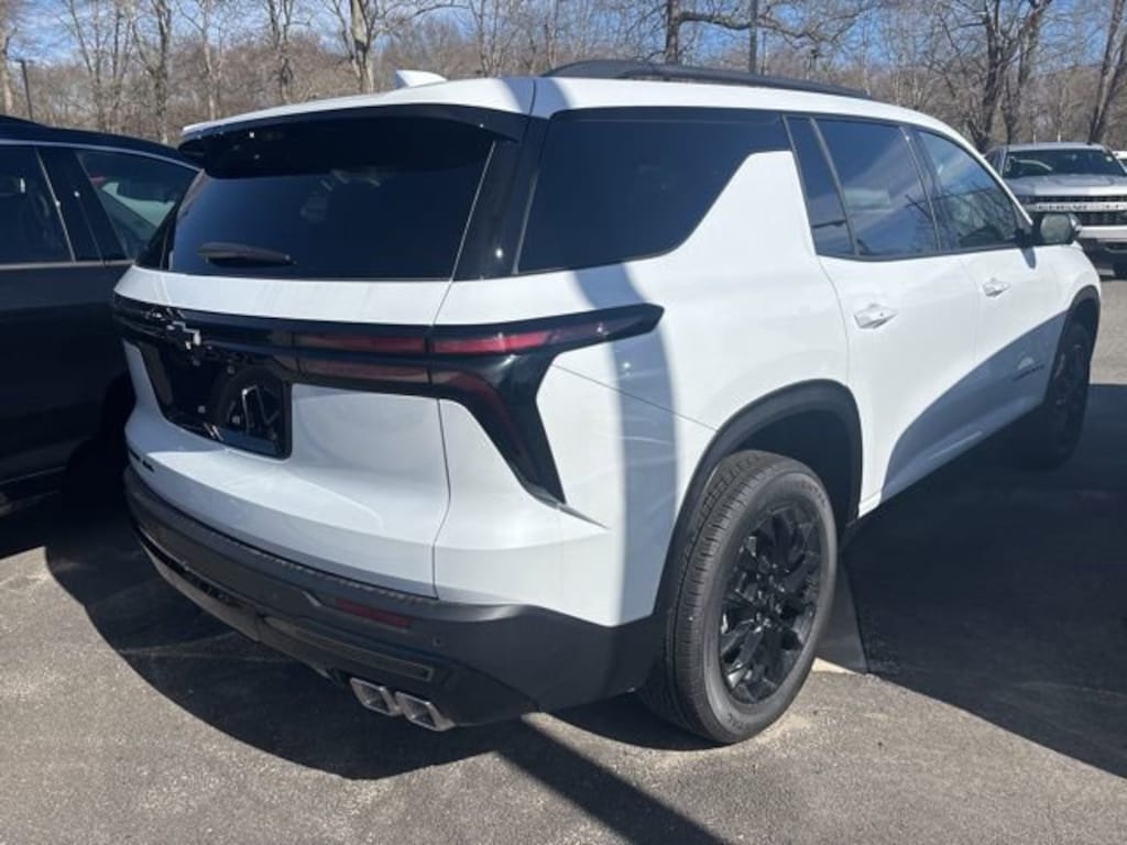 New 2026 Chevrolet Traverse LT SUV