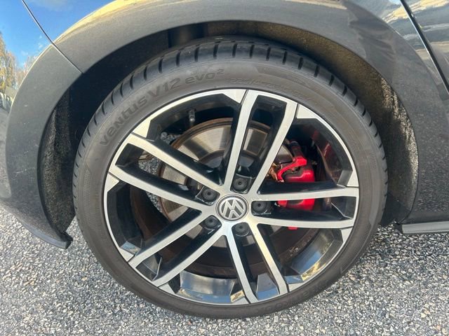 2017 Volkswagen Golf GTI S photo 4