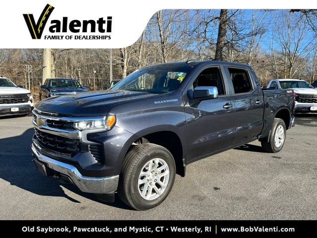 2022 Chevrolet Silverado LT's photo