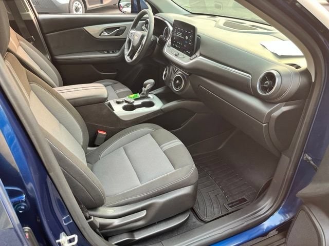 Photo 21