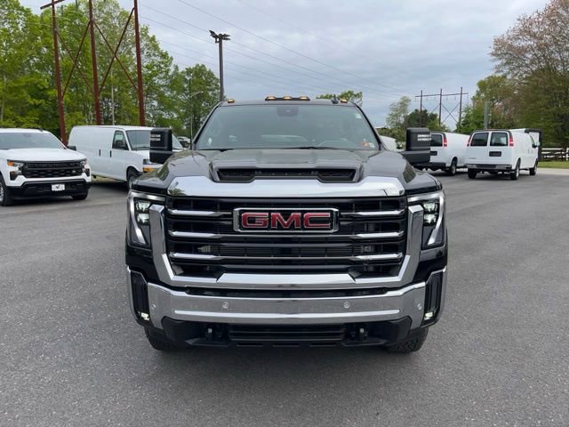 2025 Gmc Sierra 3500 HD SLE photo 3