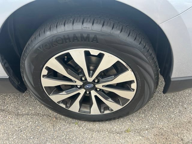 Used 2017 Subaru Outback Limited with VIN 4S4BSANC2H3292297 for sale in Stonington, CT