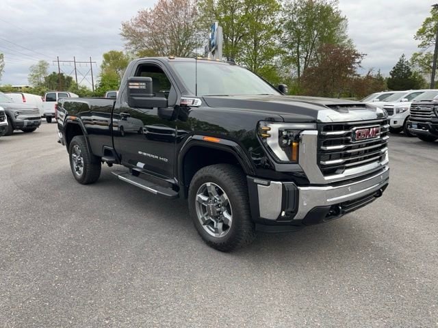 2025 Gmc Sierra 3500 HD SLE photo 4