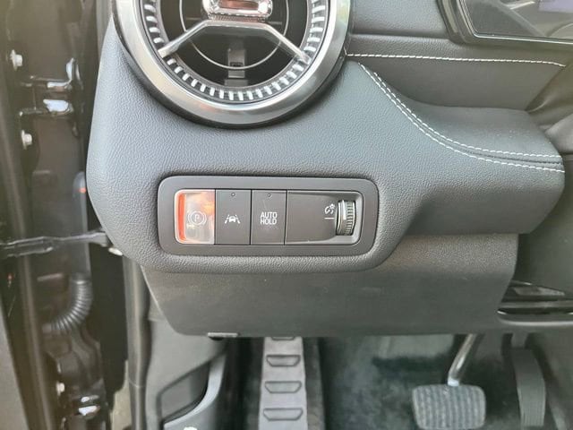 2024 Chevrolet Blazer EV LT - Photo 27
