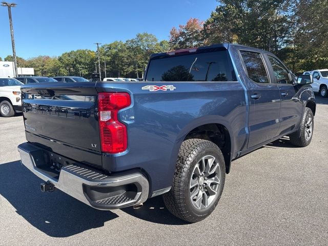 2022 Chevrolet Silverado 1500 LT photo 4