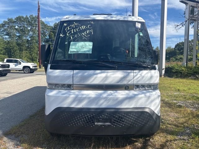 Used 2024 Chevrolet BrightDrop Zevo 400 with VIN 2G5ZJ2TY7R9102701 for sale in Stonington, CT