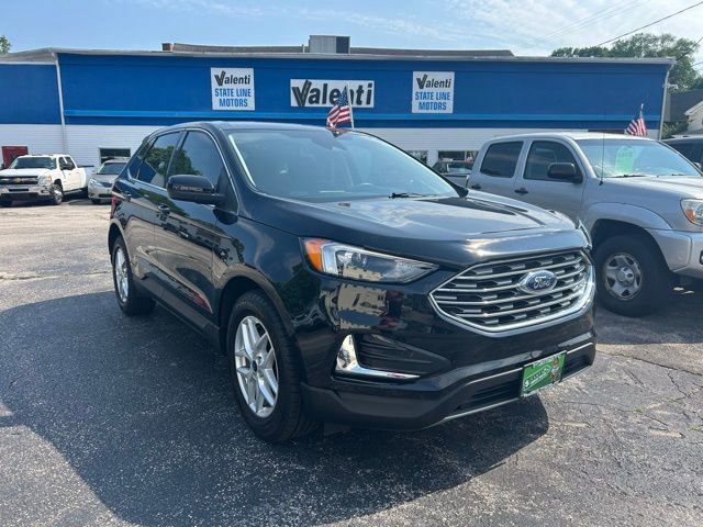 2022 Ford Edge SEL photo 3