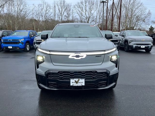 2025 Chevrolet Silverado EV RST photo 3