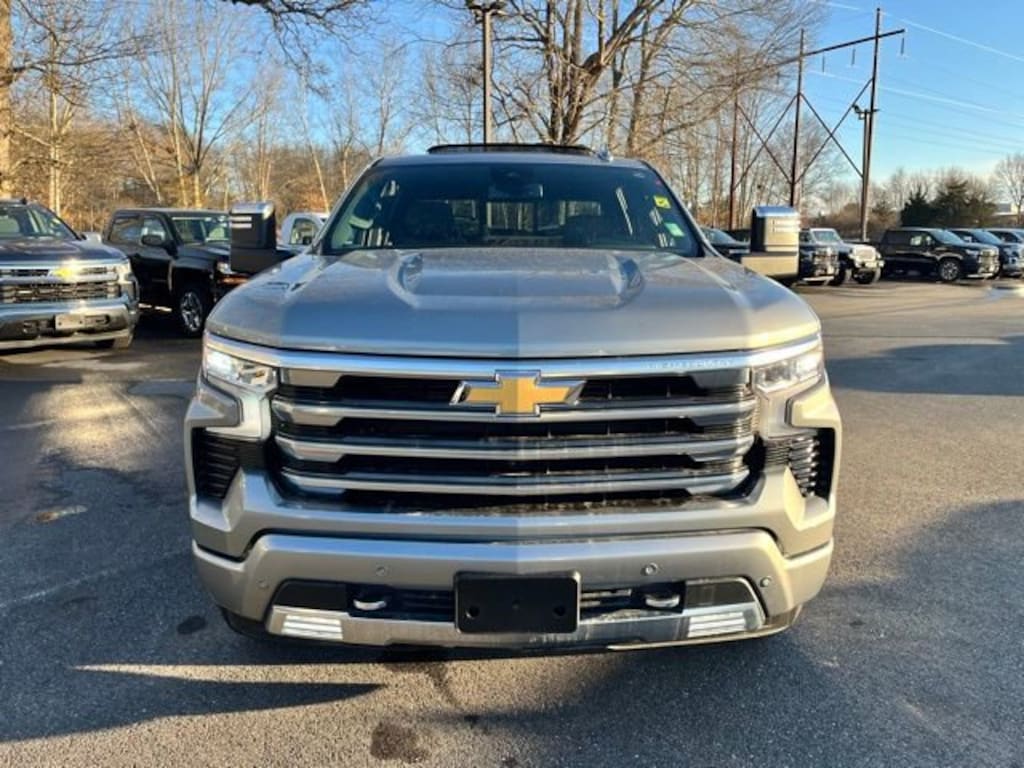 Used 2024 Chevrolet Silverado 1500 High Country Truck Crew Cab