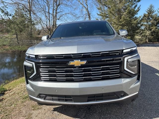 Used 2025 Chevrolet Tahoe High Country with VIN 1GNS6TRL5SR120551 for sale in Mystic, CT