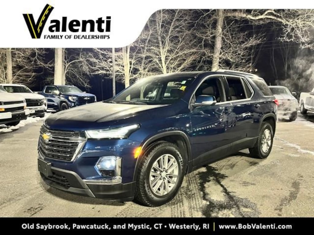 Used 2023 Chevrolet Traverse LT Cloth SUV