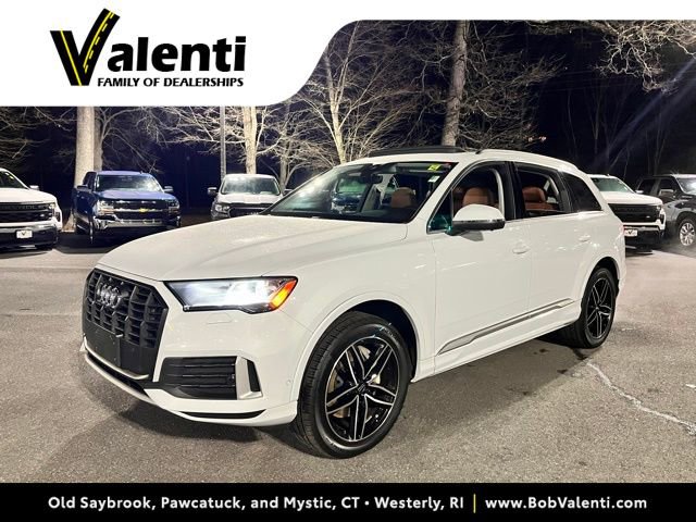 2021 Audi Q7 Premium's photo