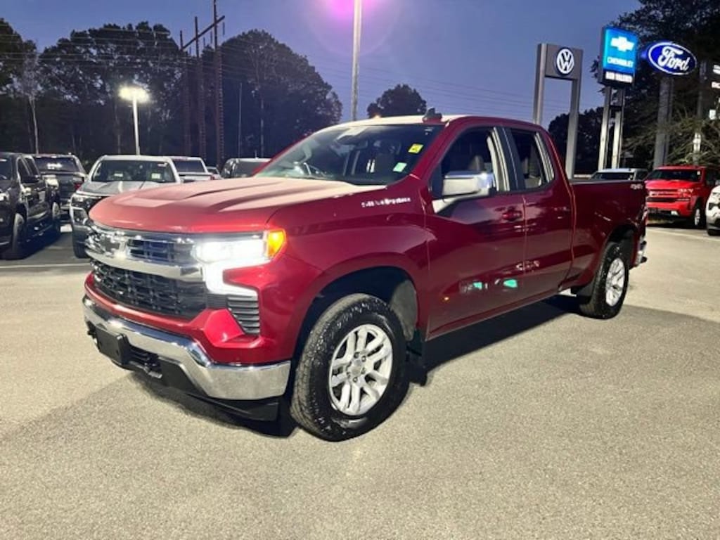 Used 2022 Chevrolet Silverado 1500 LT Truck Double Cab