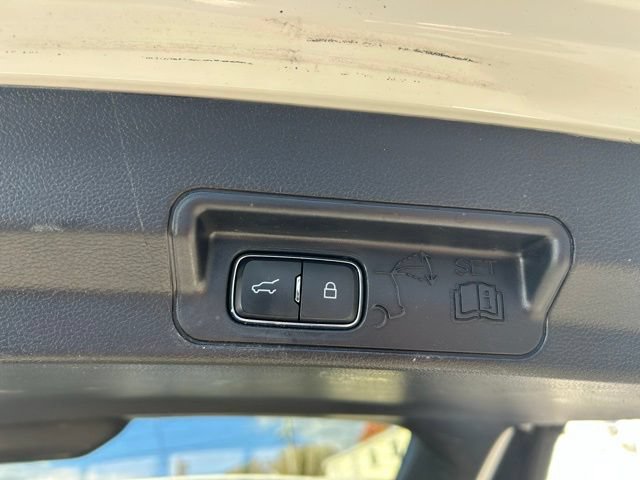 2021 Ford Explorer XLT - Photo 11