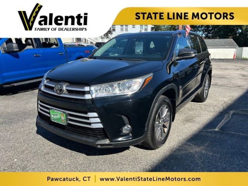 Used 2018 Toyota Highlander SE SUV