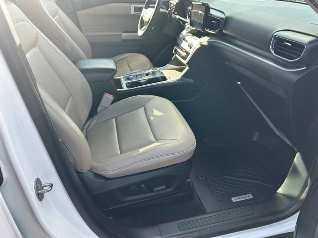 2021 Ford Explorer XLT - Photo 22