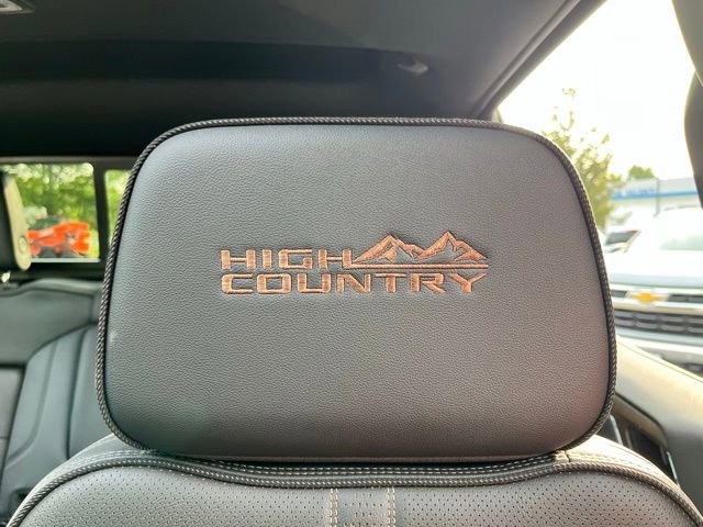 2025 Chevrolet Silverado 1500 High Country - Photo 18