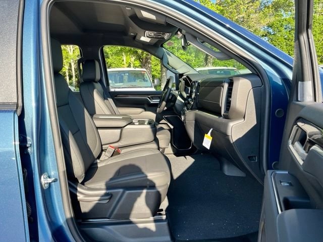 2026 Chevrolet Silverado 3500 HD LT - Photo 24