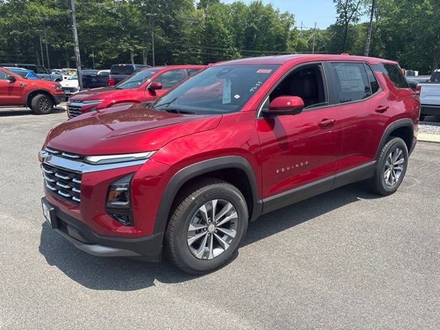 2026 Chevrolet Equinox LT - Photo 2