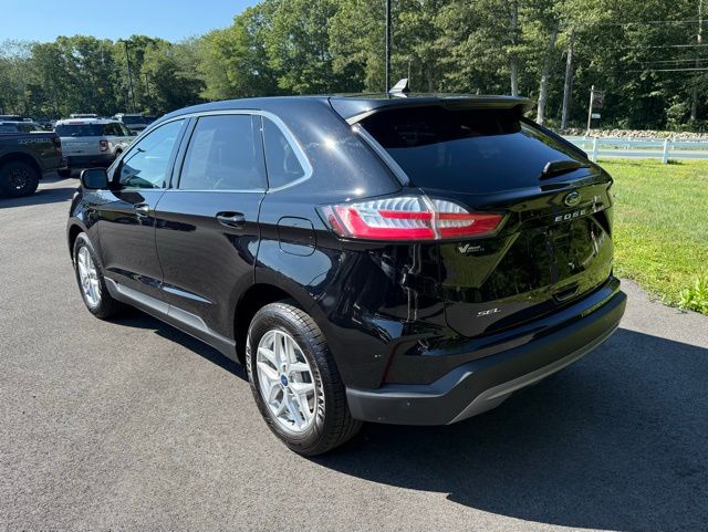 2022 Ford Edge SEL photo 4