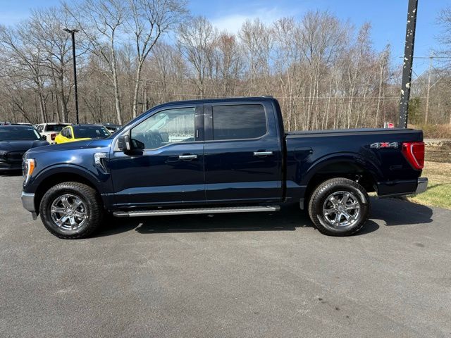 2023 Ford F-150 XLT photo 3