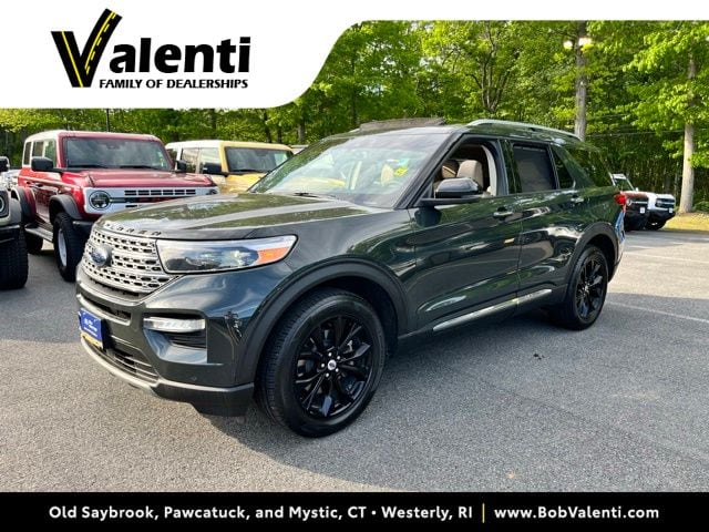 2022 Ford Explorer Limited 4WD's photo