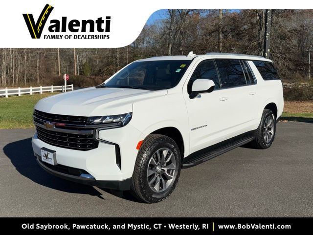 2021 Chevrolet Suburban LT's photo