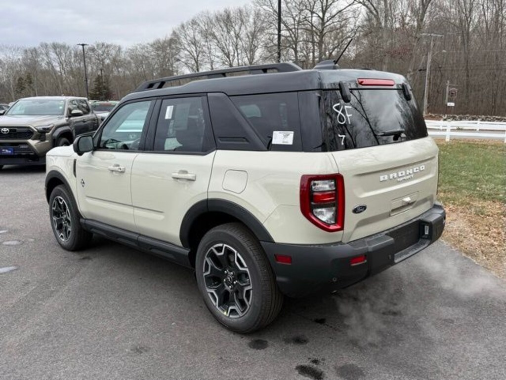 New 2025 Ford Bronco Sport Outer Banks SUV