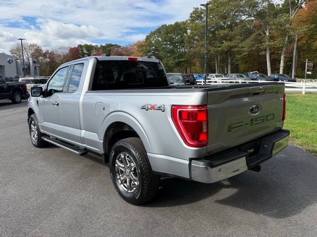 2023 Ford F-150 XLT photo 4