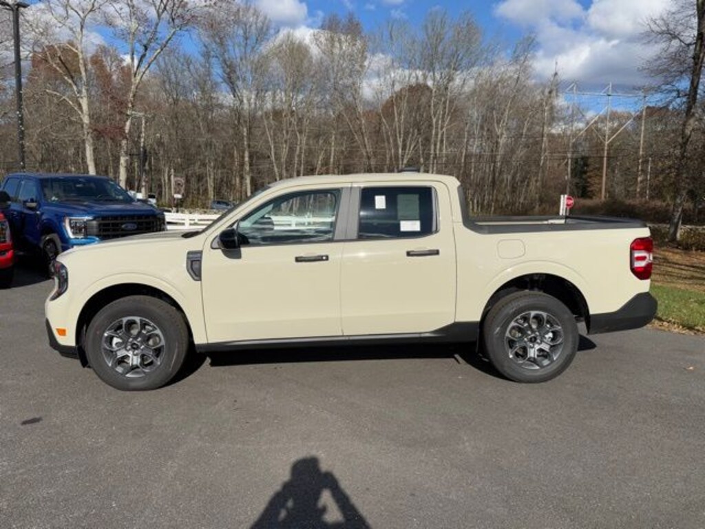 New 2025 Ford Maverick XLT Truck SuperCrew